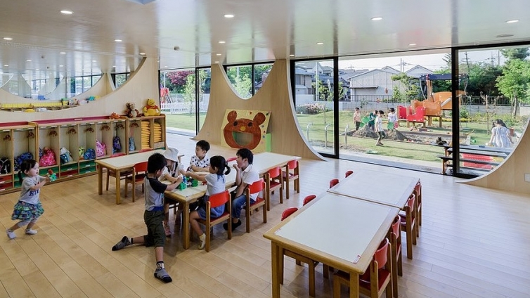 明年9月底前，深圳小区配套幼儿园全部改公立或普惠
