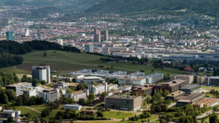 从这所排名超藤校的大学，看瑞士的未来教育理念